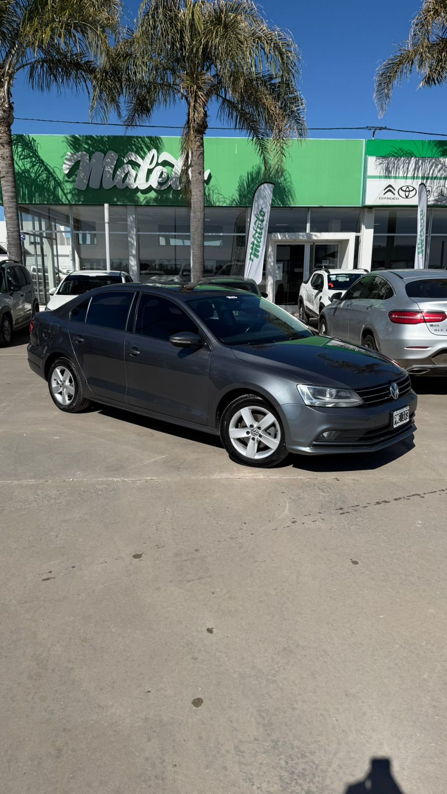 VOLKSWAGEN - VENTO 2.5 - MANUAL - 2016